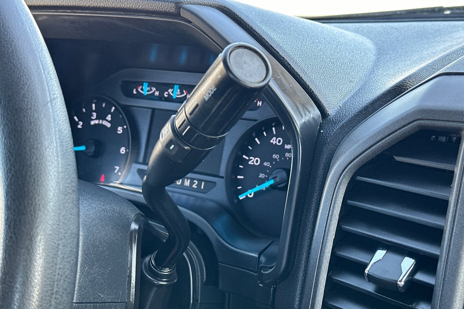 Used 2022 Ford F250 XL w/ Power Equipment Group image 20