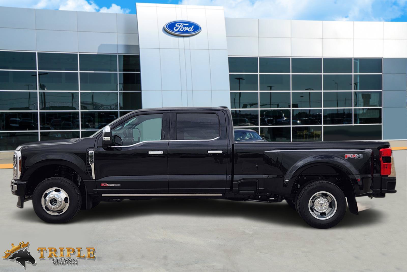 New 2026 Ford F350 Platinum w/ Platinum Plus Package AWD/4WD image 3