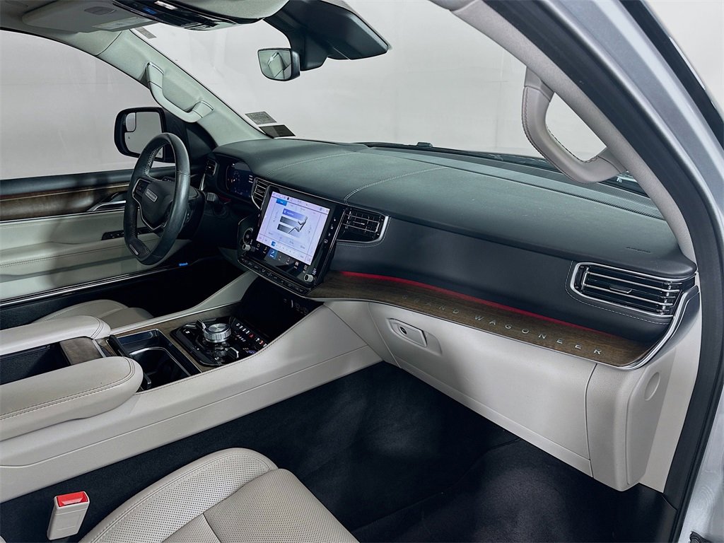 Used 2022 Jeep Grand Wagoneer Series I w/ Flexible Seating Group image 32