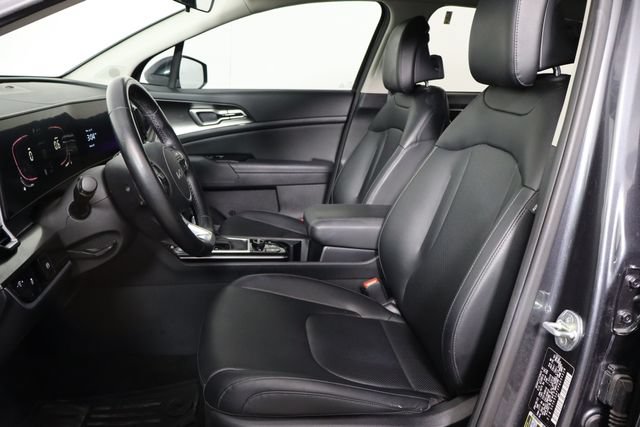 Used 2023 Kia Sportage EX FWD image 14