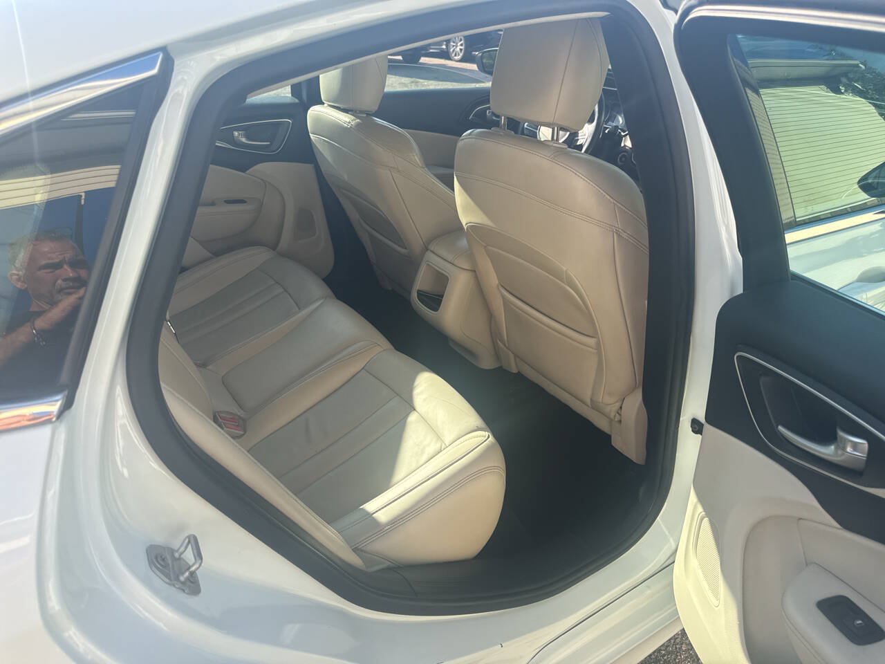 Used 2017 Chrysler 200 Limited Platinum FWD image 17