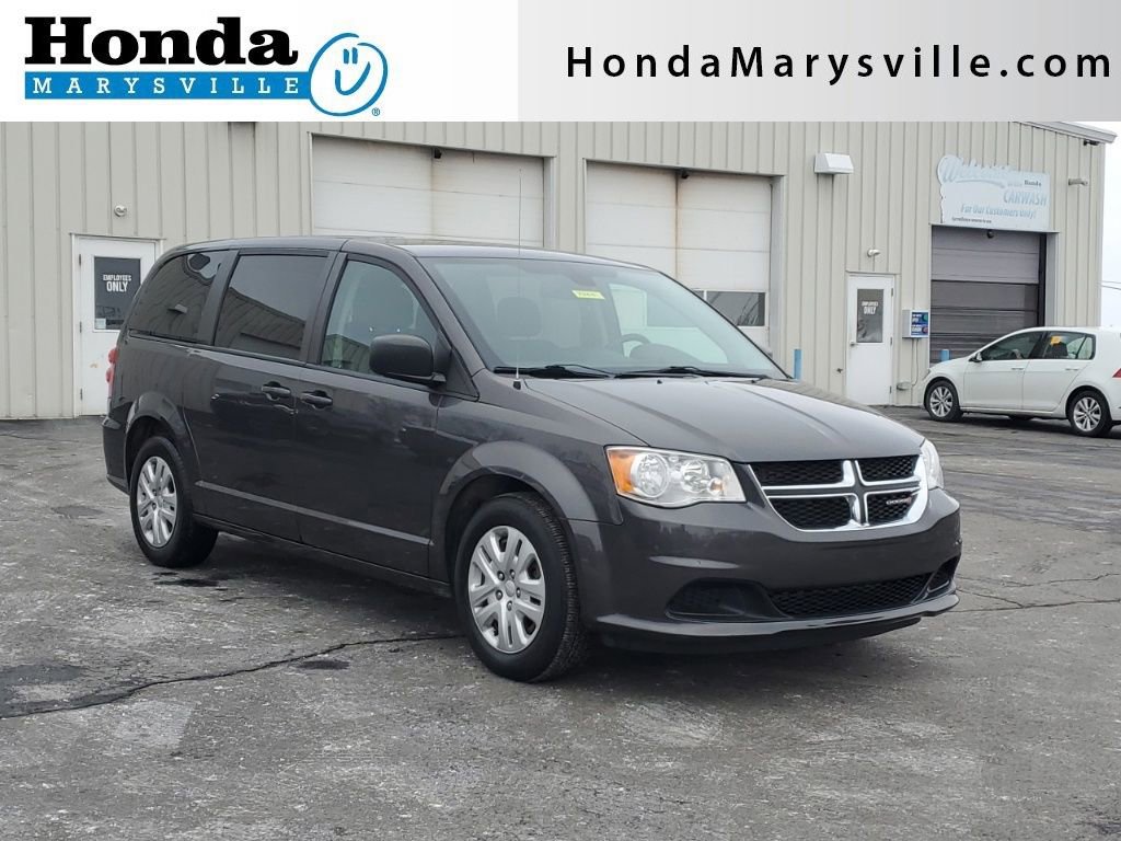 Used 2018 Dodge Grand Caravan SE w/ UConnect Hands-Free Group image 1