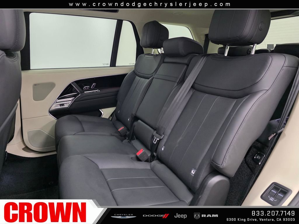 Used 2023 Land Rover Range Rover Long Wheelbase SE AWD/4WD image 23