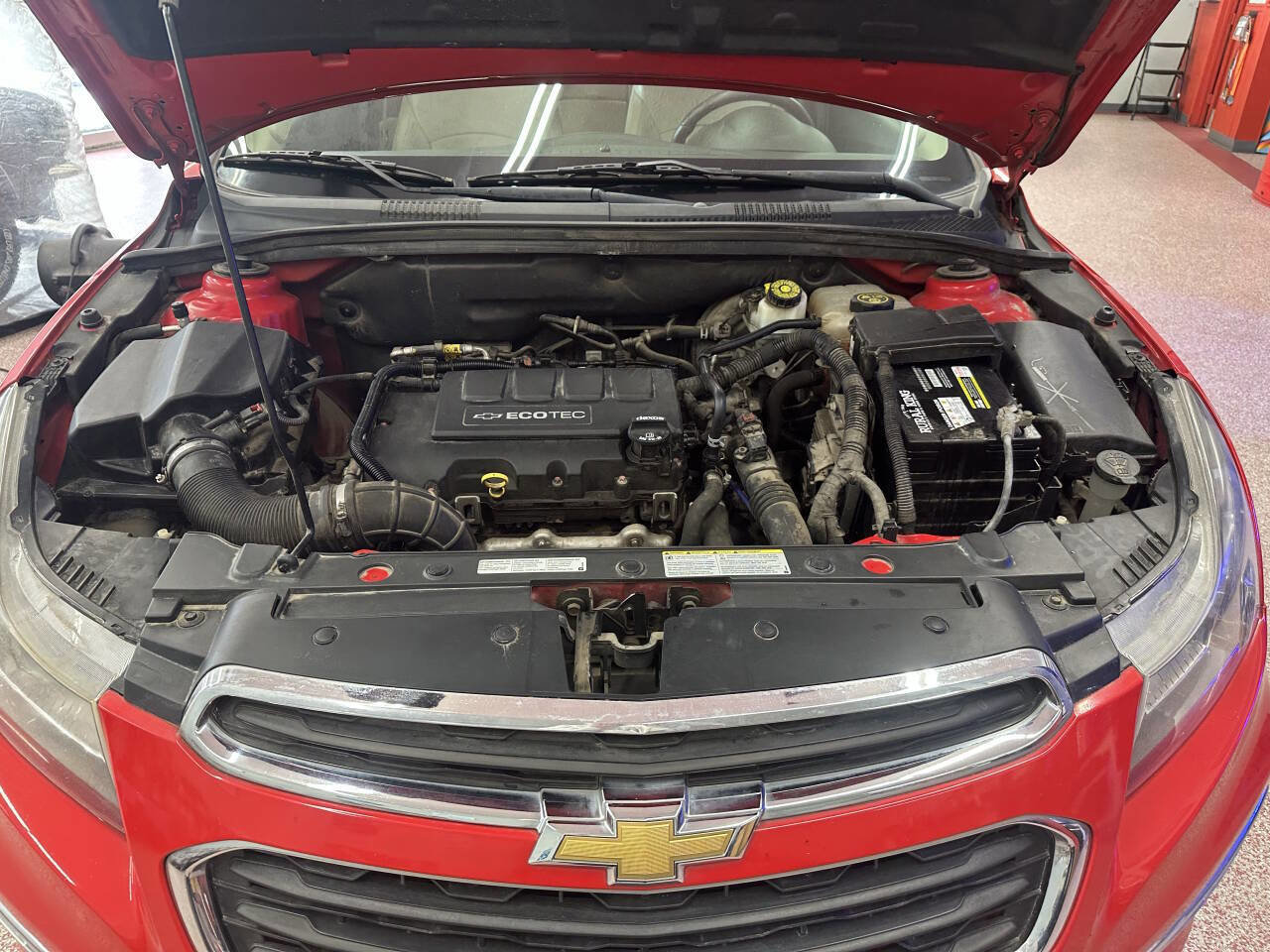 Used 2015 Chevrolet Cruze LTZ w/ Sun, Sound and Sport Package image 29