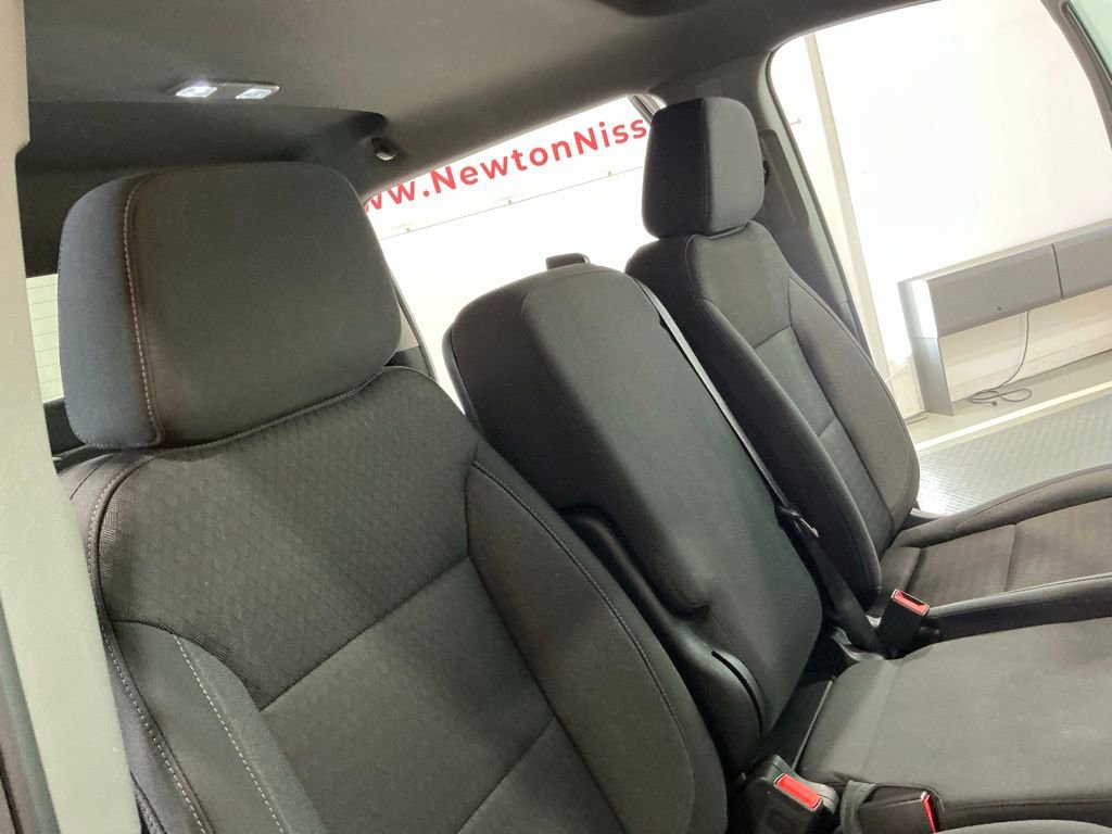 Used 2024 Chevrolet Silverado 1500 Custom Trail Boss w/ LPO, Dark Essentials Package image 14