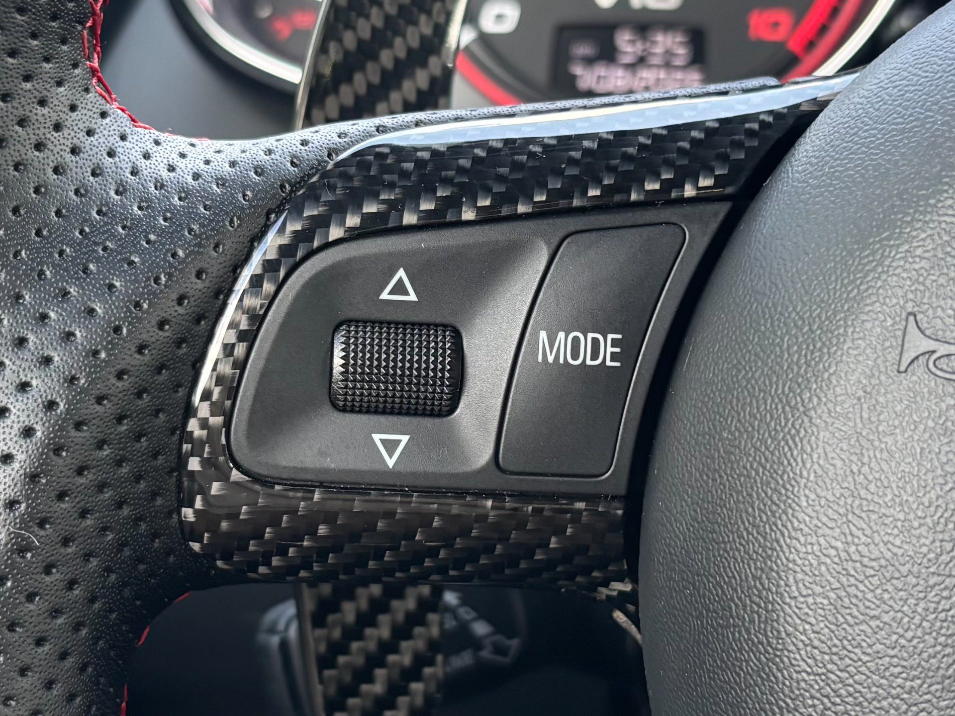 Used 2011 Audi R8 V10 AWD/4WD image 22
