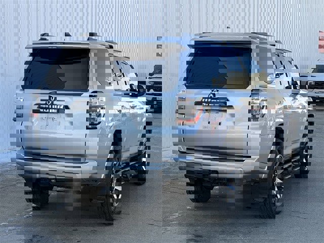 Used 2022 Toyota 4Runner TRD Off-Road image 4