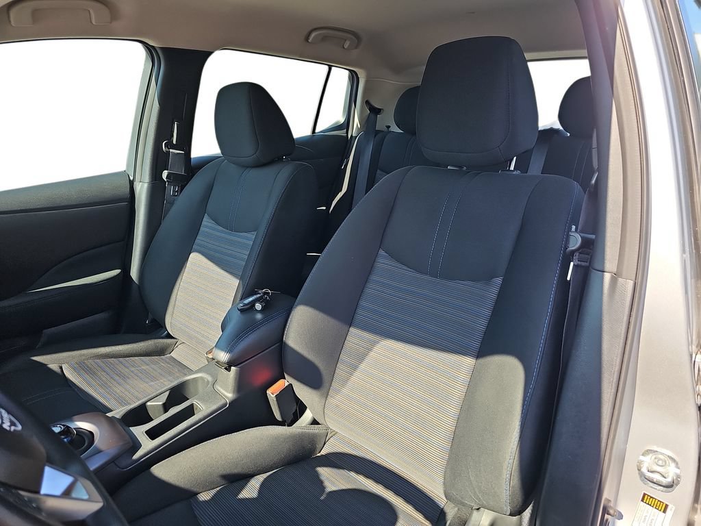 Used 2025 Nissan Leaf S FWD image 15