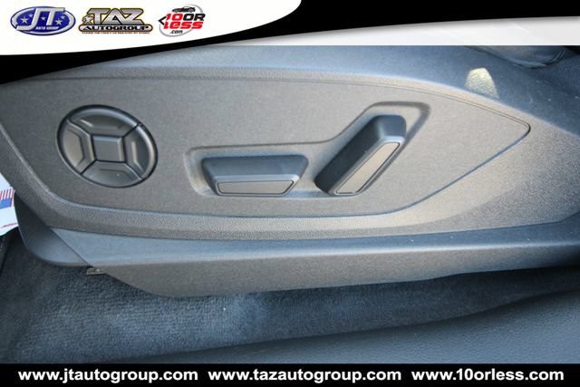 Used 2022 Audi e-tron Premium Plus w/ Premium Plus Package AWD/4WD image 13