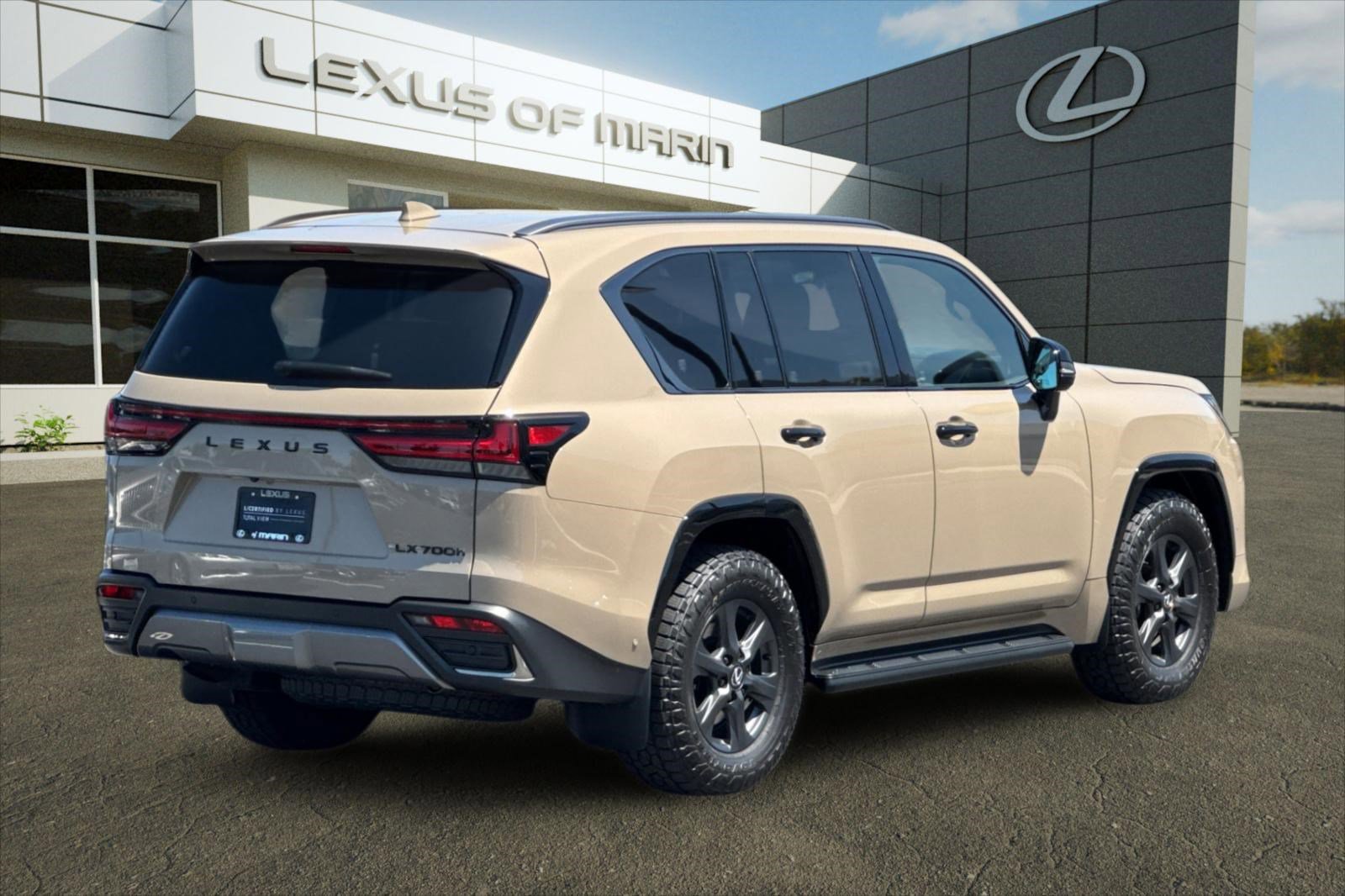 Used 2026 Lexus LX 700h Overtrail image 9