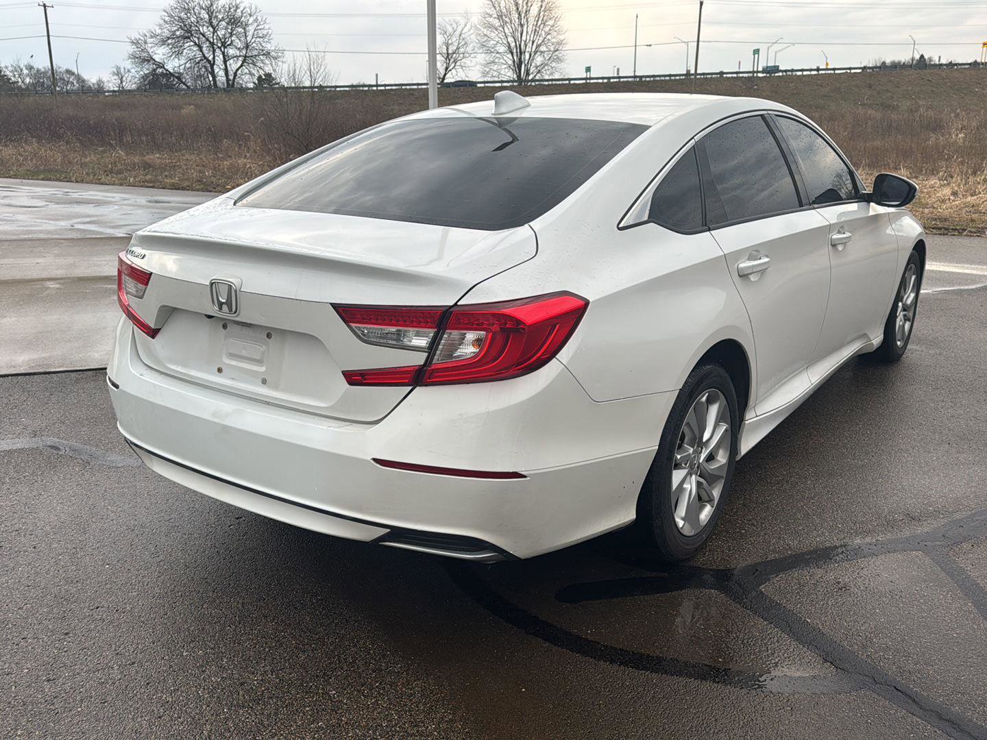 Used 2019 Honda Accord LX image 5