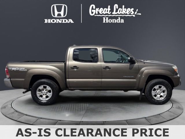 Used 2014 Toyota Tacoma 4x4 Double Cab w/ TRD Off-Road Package image 5