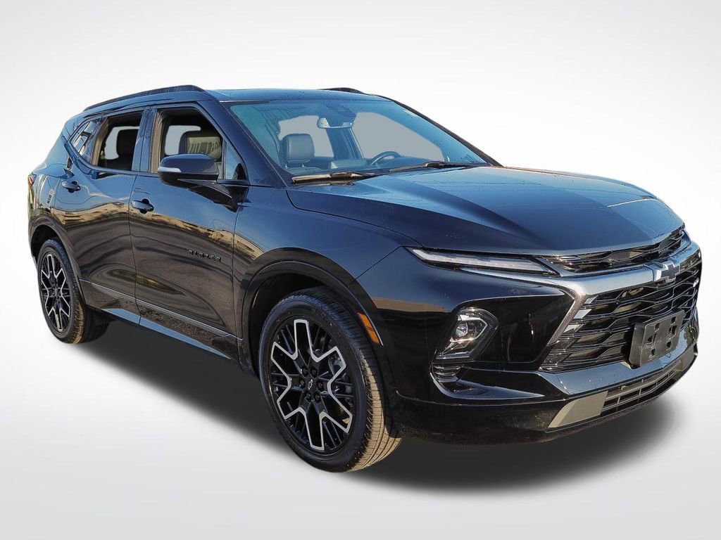 Certified 2023 Chevrolet Blazer RS AWD/4WD image 3