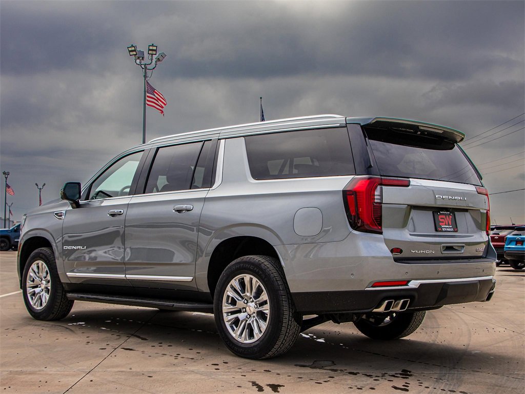New 2025 GMC Yukon XL Denali image 6
