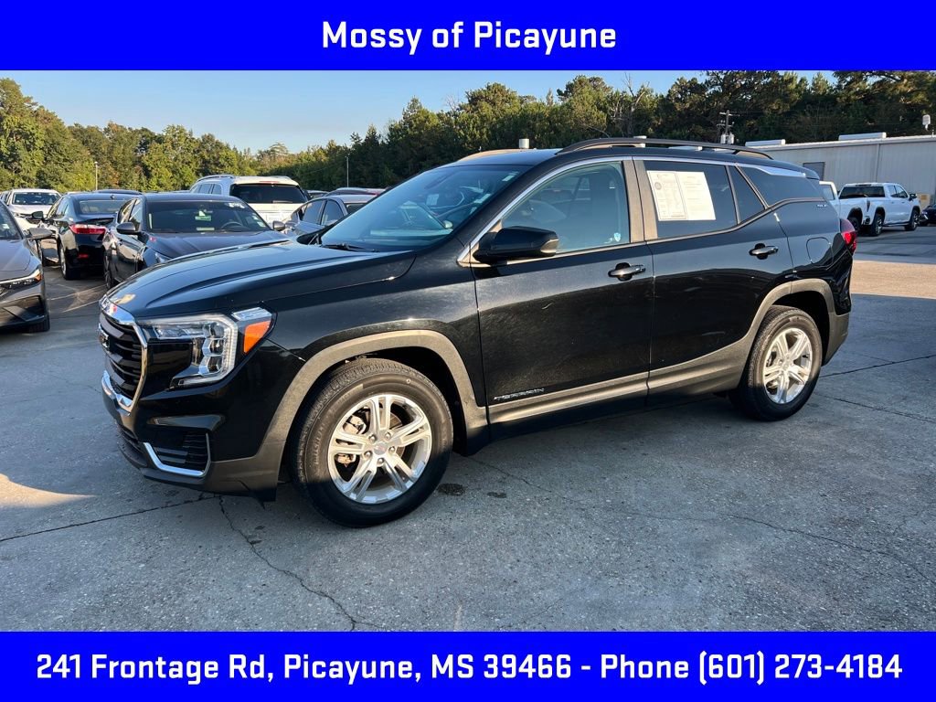 Used 2022 GMC Terrain SLE w/ Driver Convenience Package
