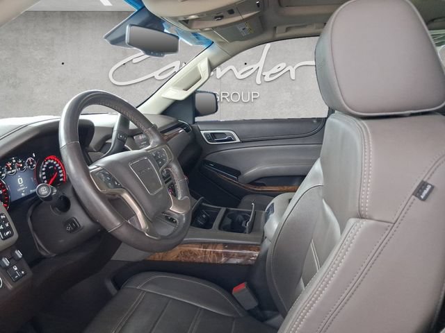 Used 2015 GMC Yukon Denali w/ Premium Package AWD/4WD image 24