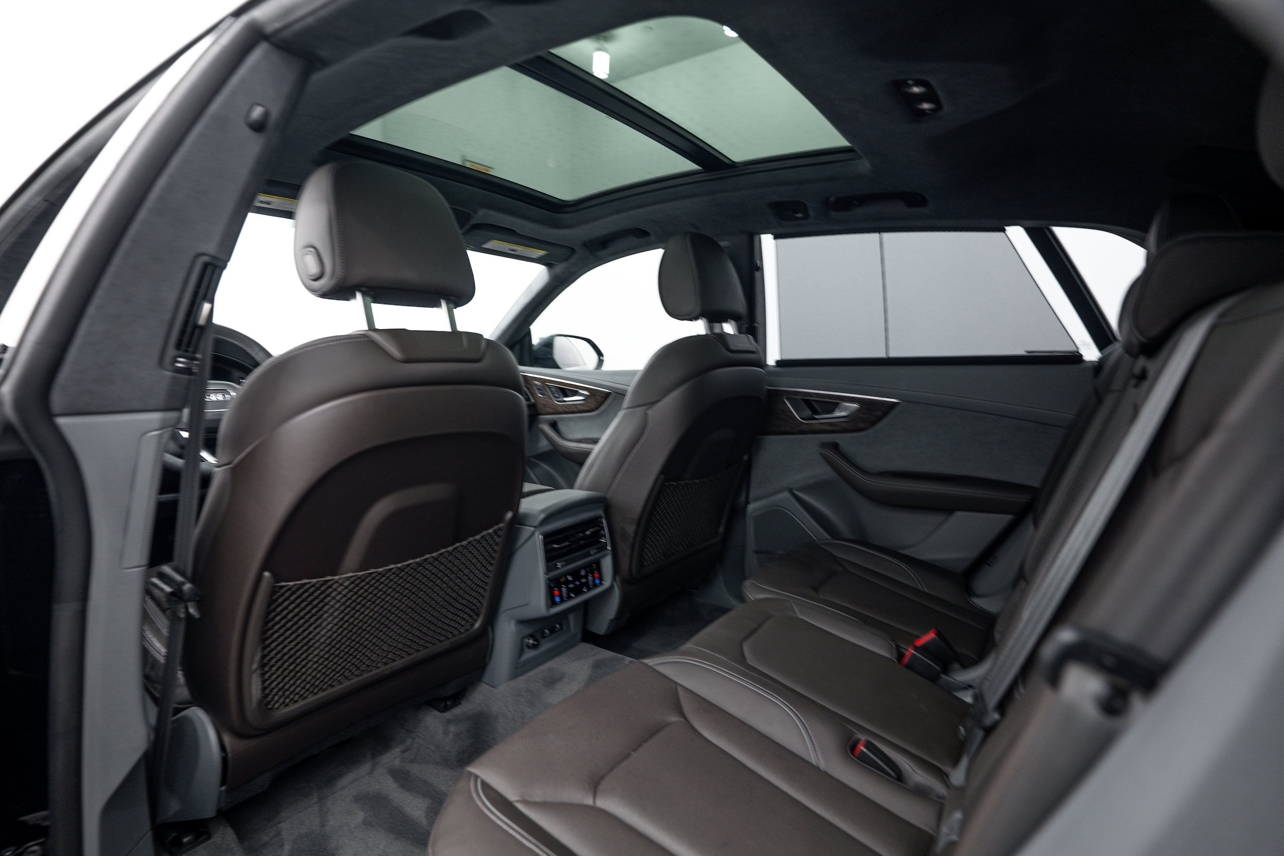 Certified 2024 Audi Q8 Prestige w/ Prestige Package AWD/4WD image 23