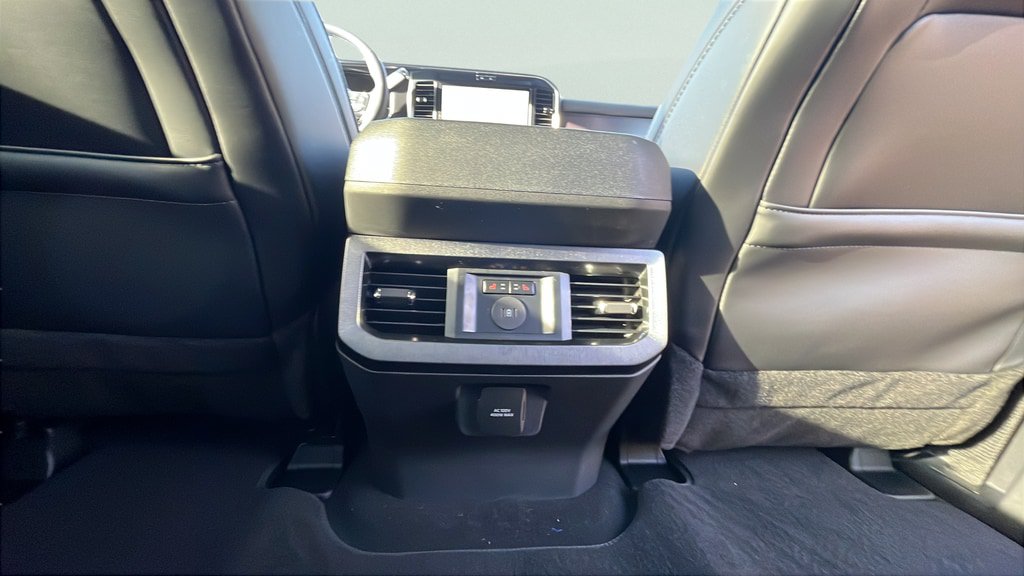 New 2026 Ford F250 Platinum AWD/4WD image 18