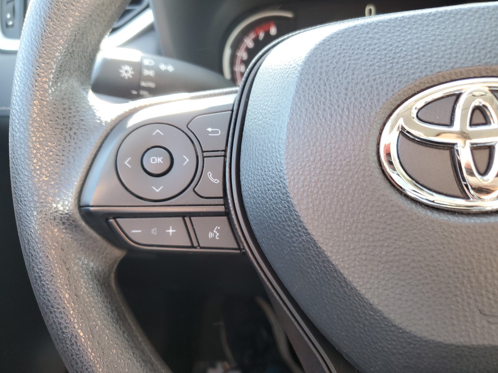 Certified 2025 Toyota RAV4 XLE AWD/4WD image 21