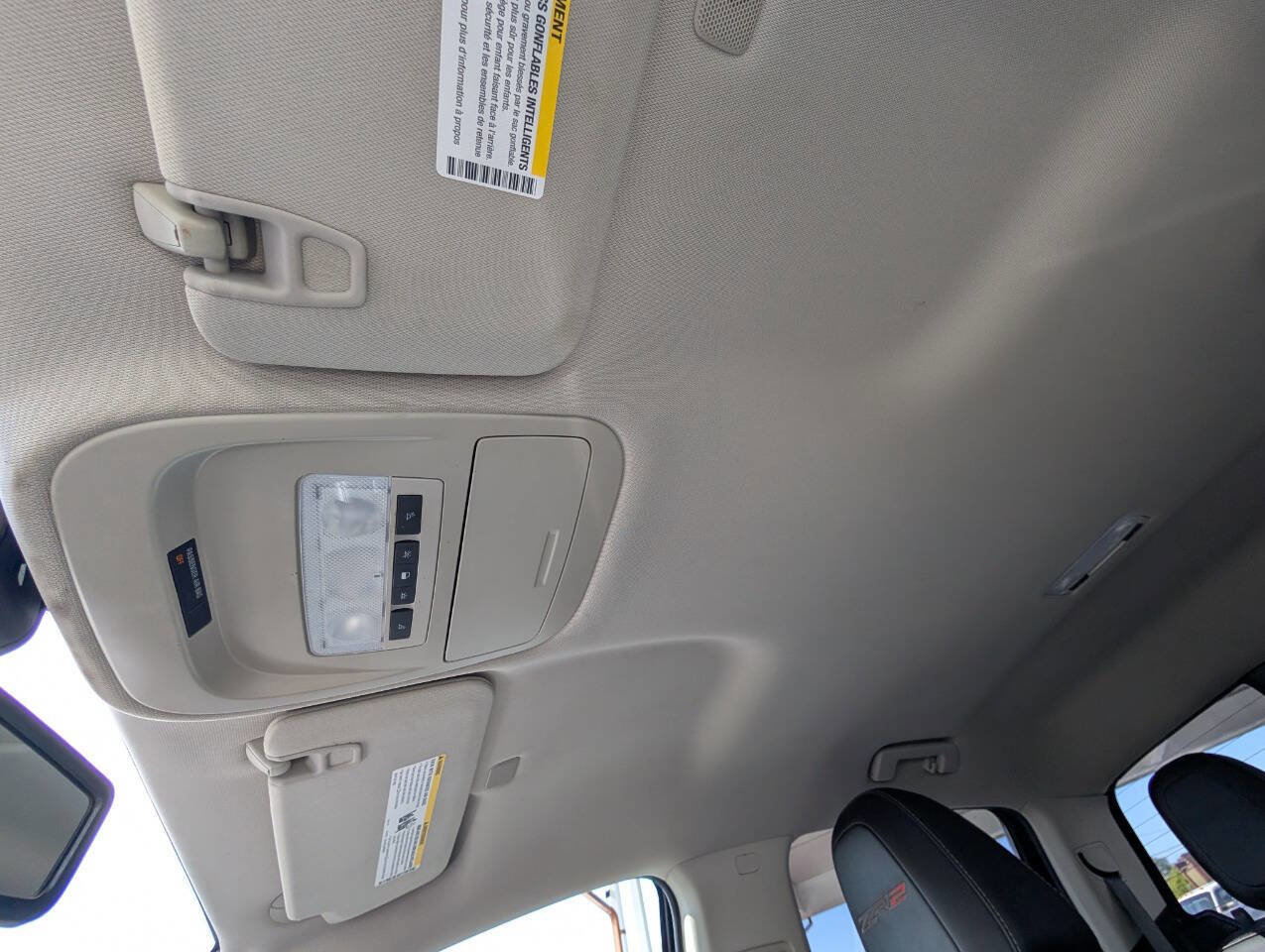 Used 2019 Chevrolet Colorado ZR2 image 32