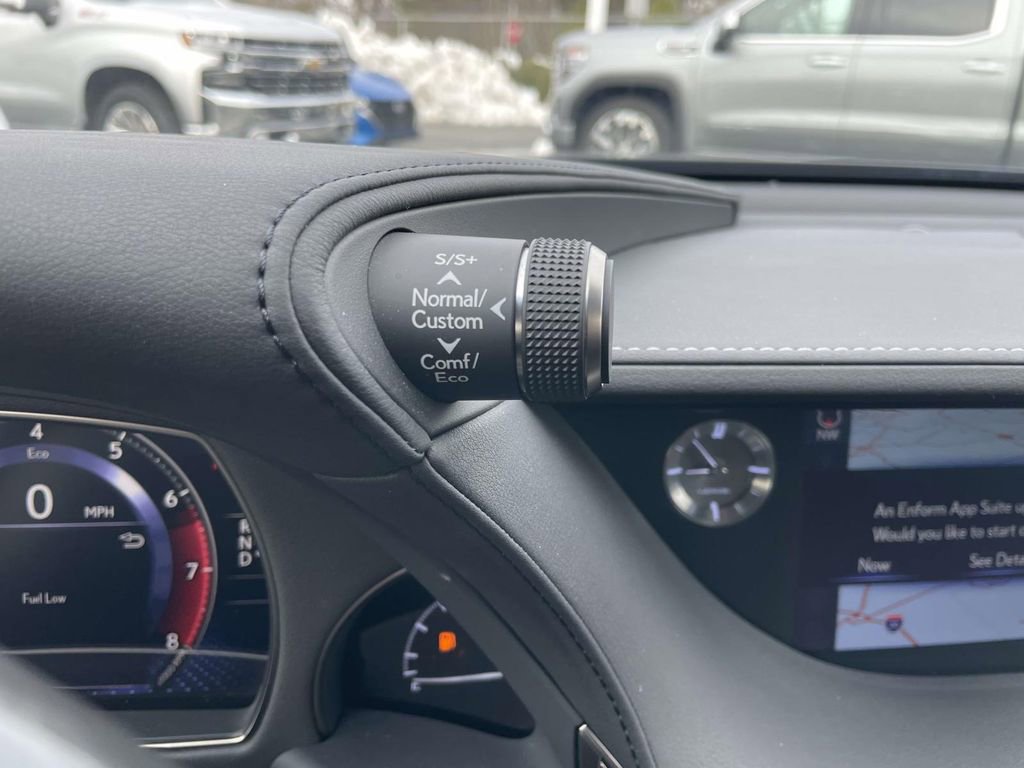 Used 2020 Lexus LS 500 w/ Accessory Package (Z2) image 37