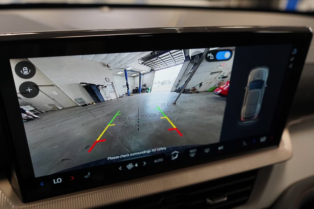 New 2026 Ford Explorer Active RWD image 38
