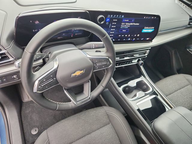 Used 2024 Chevrolet Traverse LS FWD image 10