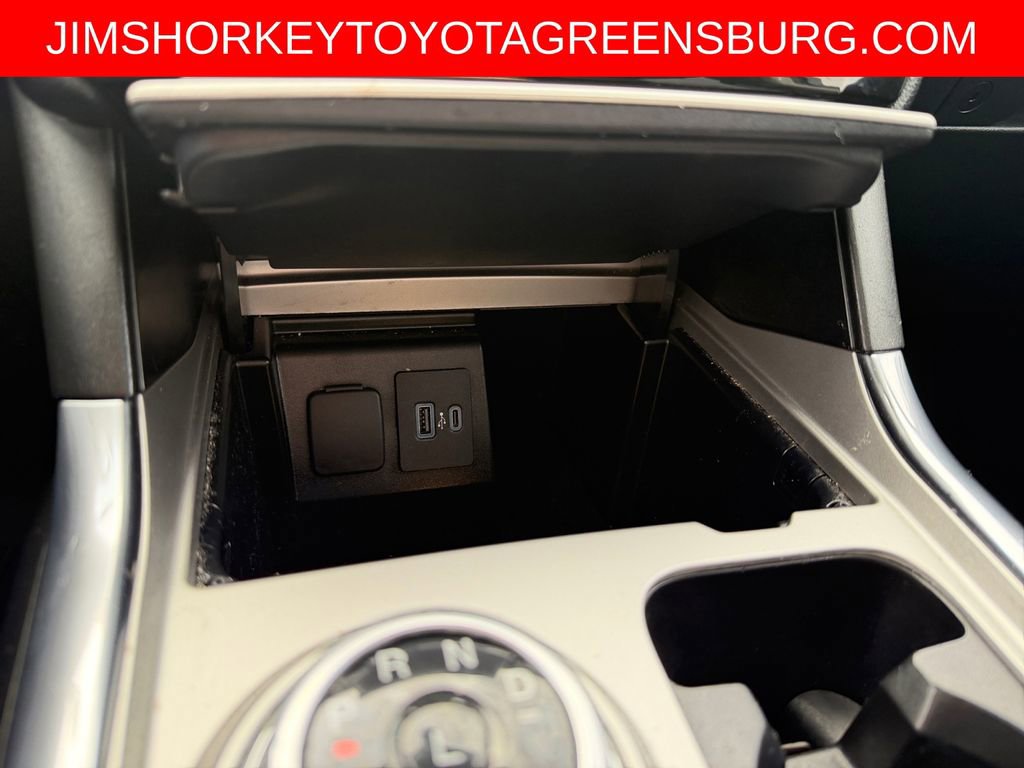 Used 2021 Ford Explorer Limited w/ Equipment Group 301A image 31