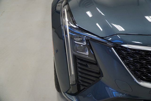 Used 2025 Cadillac CT5 Premium Luxury w/ Sun And Sound Package AWD/4WD image 10