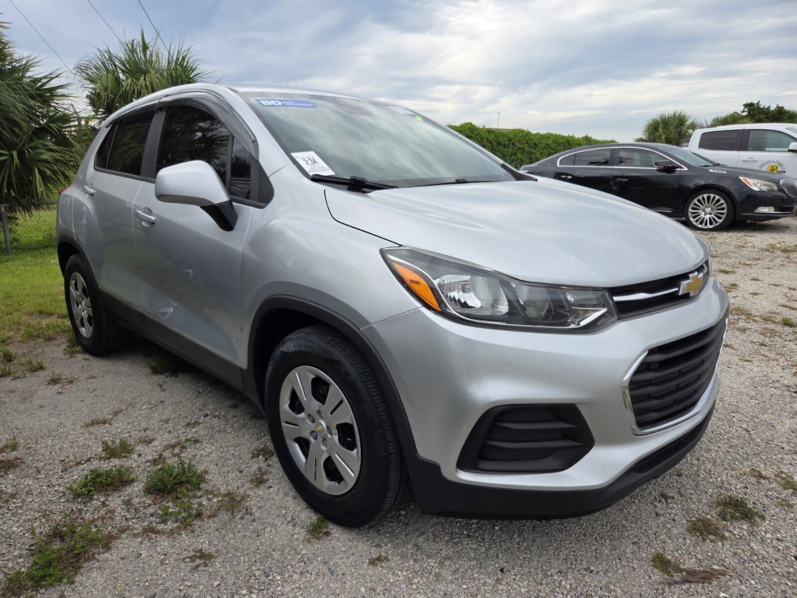 Certified 2017 Chevrolet Trax LS FWD image 2