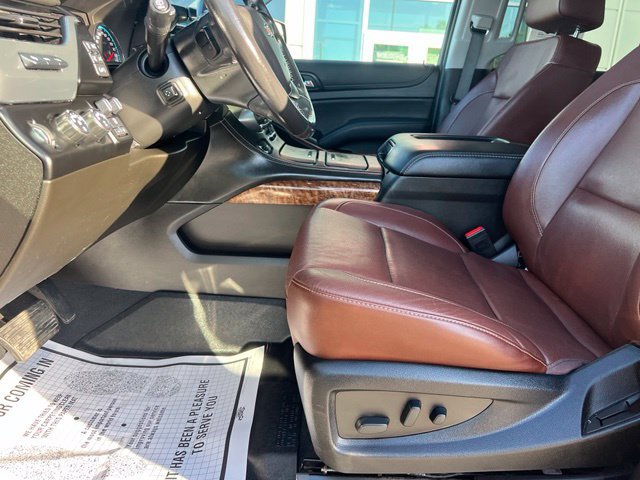 Used 2019 Chevrolet Tahoe Premier w/ Premier Plus Edition AWD/4WD image 26