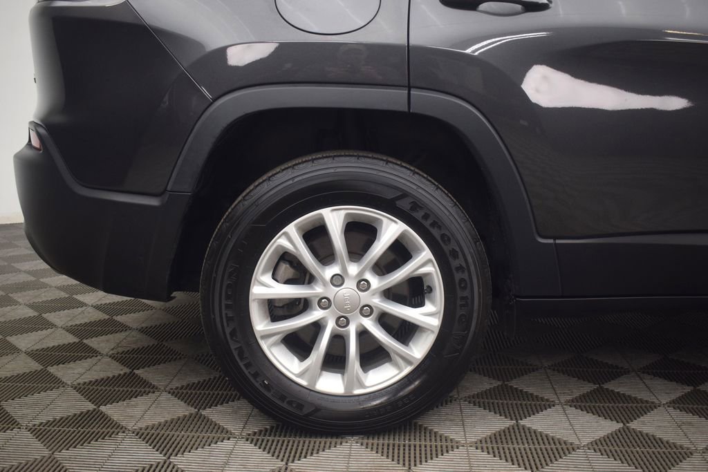 Used 2022 Jeep Cherokee Latitude Lux AWD/4WD image 30
