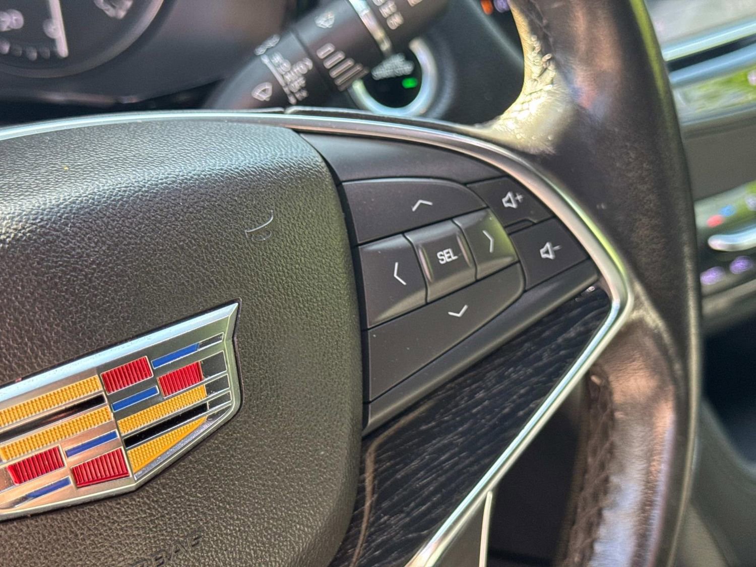 Used 2020 Cadillac XT5 Premium Luxury AWD/4WD image 29