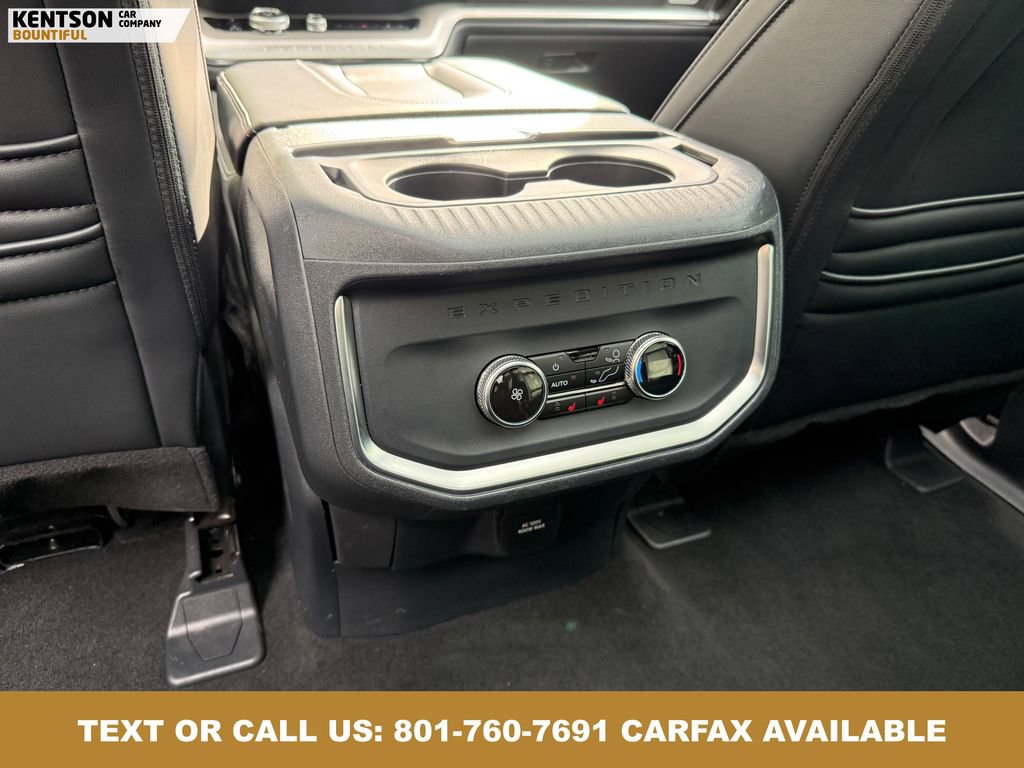 Used 2025 Ford Expedition Platinum AWD/4WD image 32