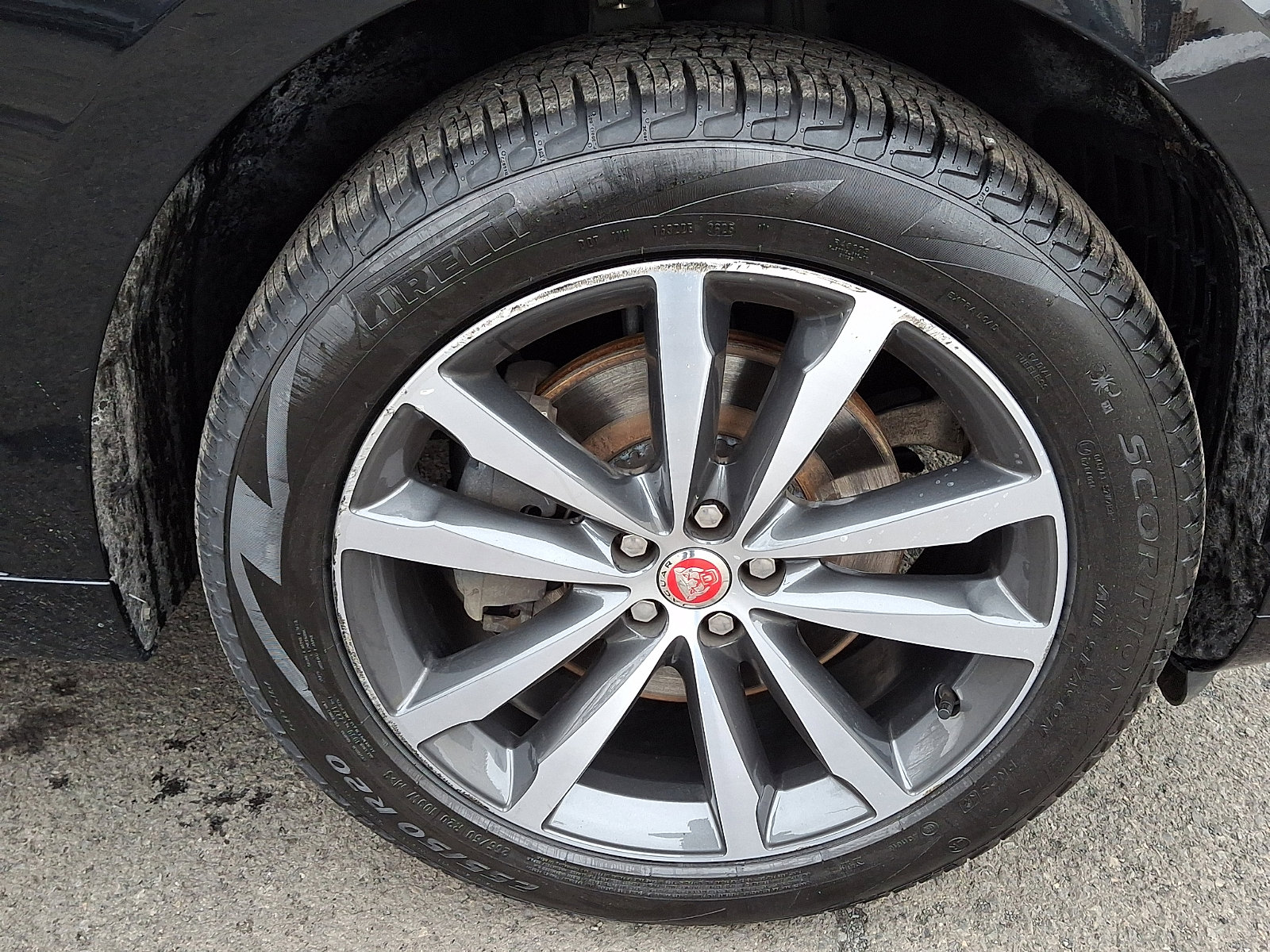 Used 2023 Jaguar F-PACE S image 12