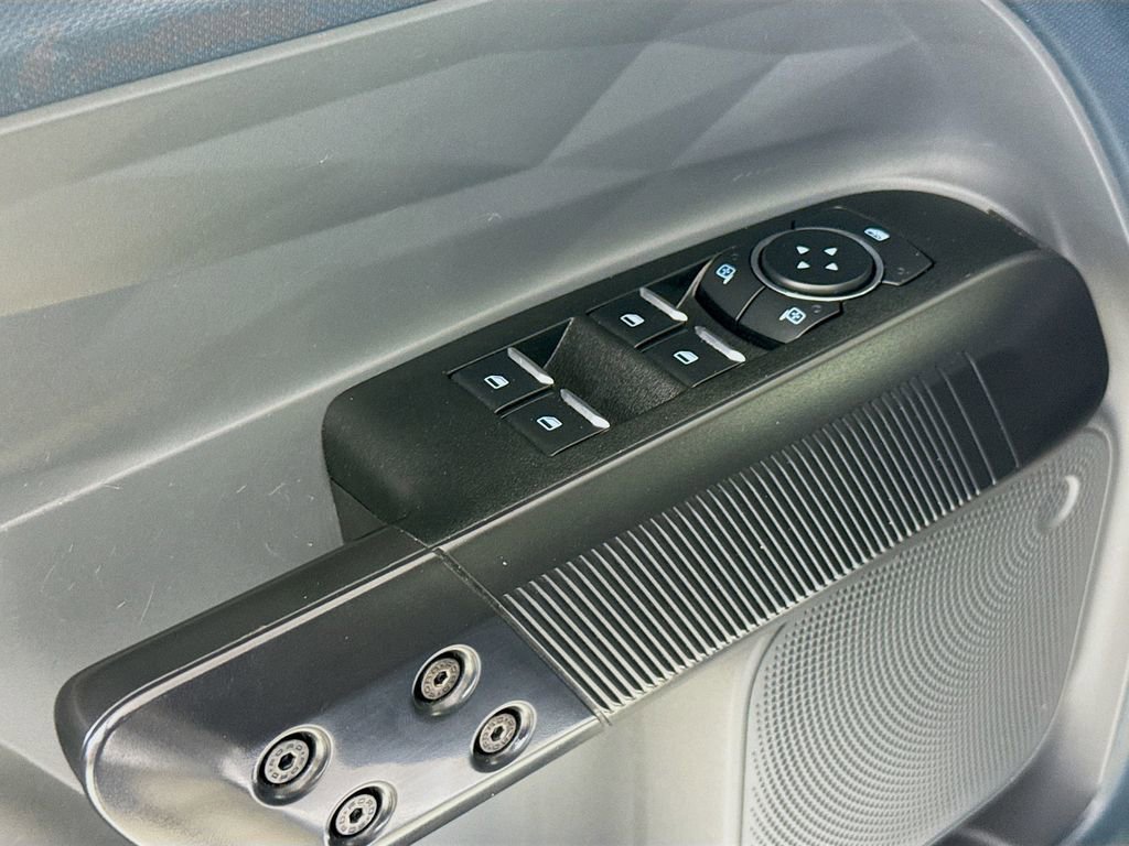 Used 2023 Ford Maverick Tremor image 18