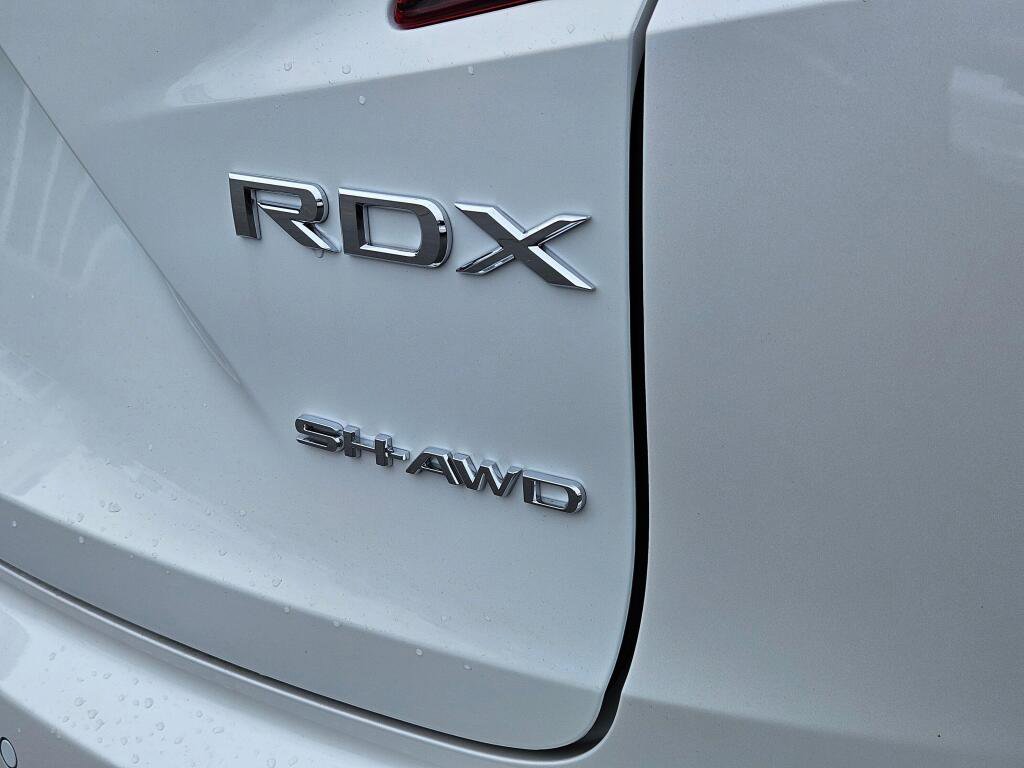 New 2026 Acura RDX SH-AWD w/Advance image 17