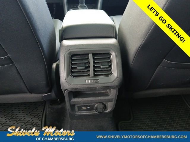 Used 2020 Volkswagen Tiguan SE R-Line w/ 3rd Row Seat Package image 14