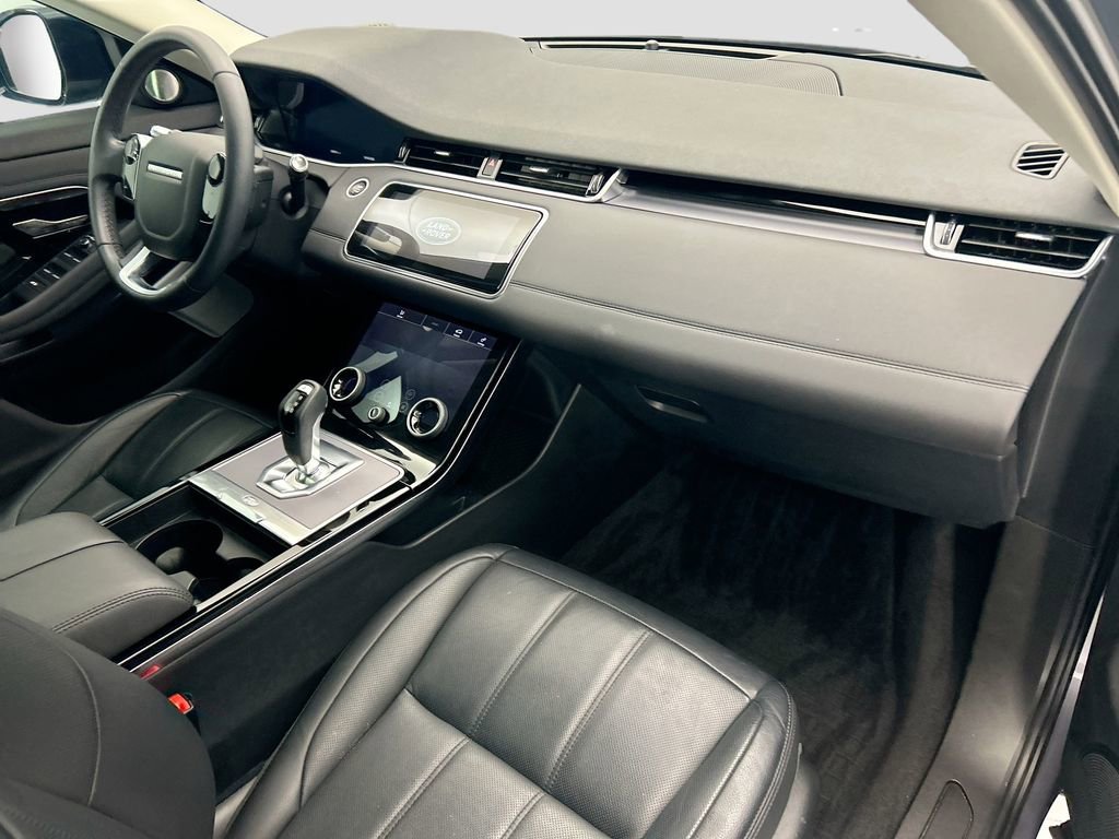 Used 2020 Land Rover Range Rover Evoque SE image 16