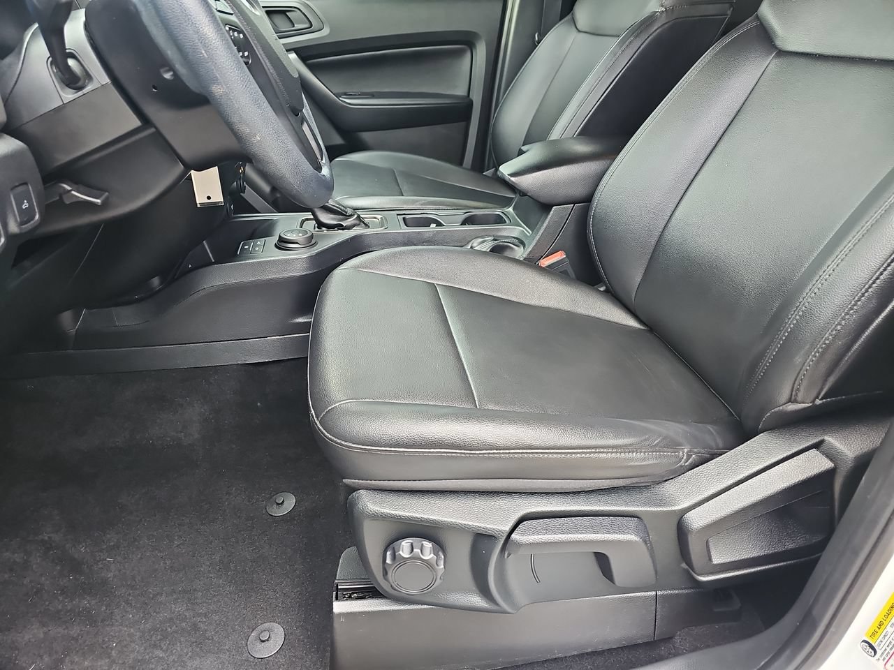 Used 2022 Ford Ranger XL w/ Equipment Group 101A High AWD/4WD image 16