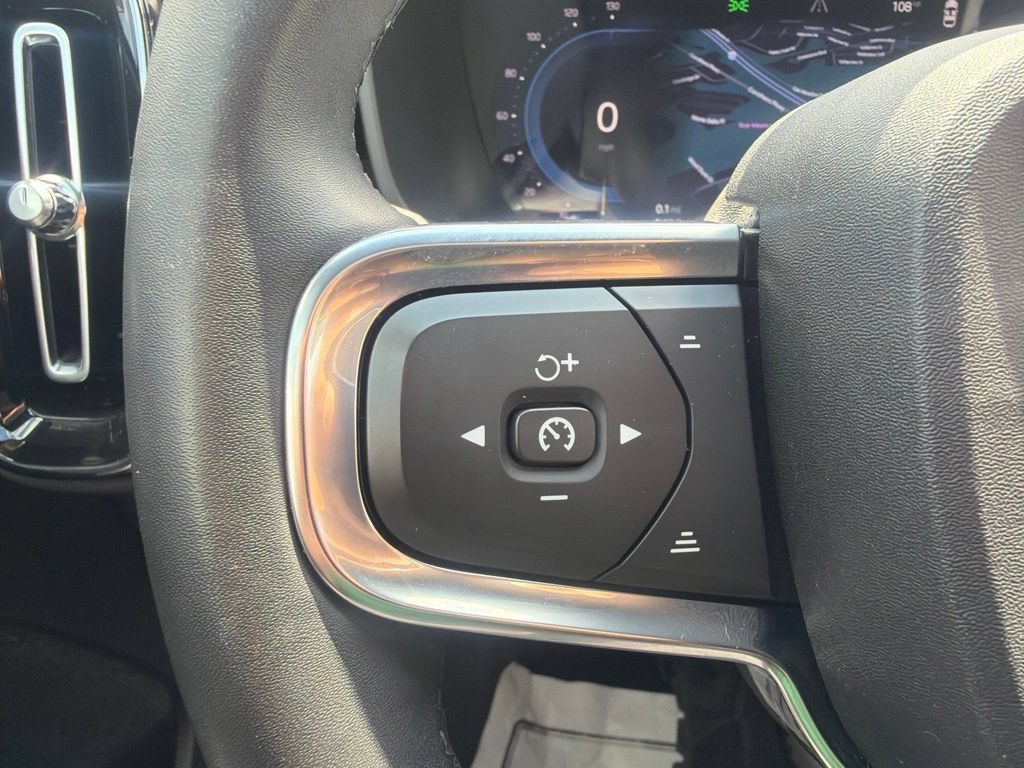 Certified 2023 Volvo C40 P8 Recharge Ultimate w/ Protection Package Premier AWD/4WD image 15