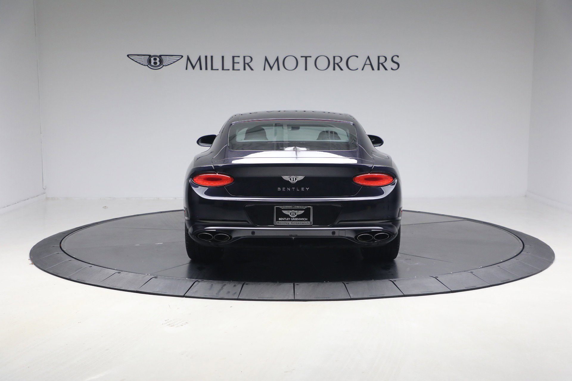 Used 2024 Bentley Continental GT V8 image 6