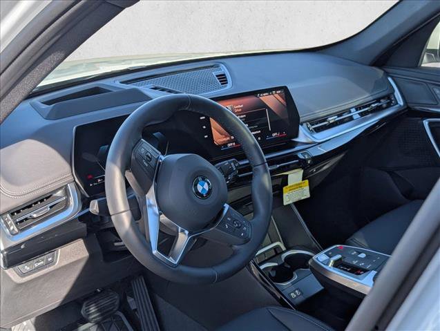 Used 2026 BMW X1 xDrive28i image 4