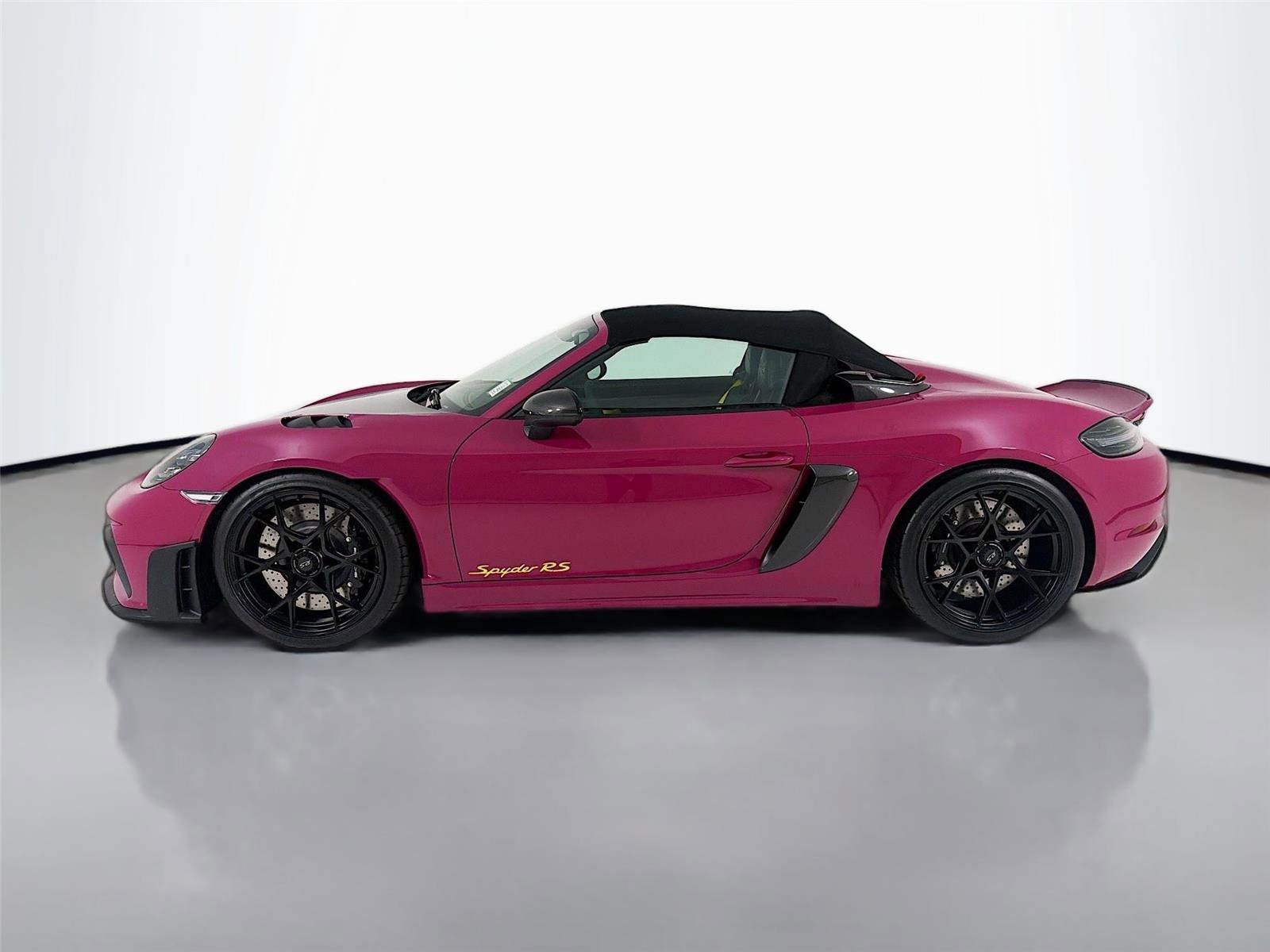 Certified 2025 Porsche 718 Boxster Spyder RS image 2
