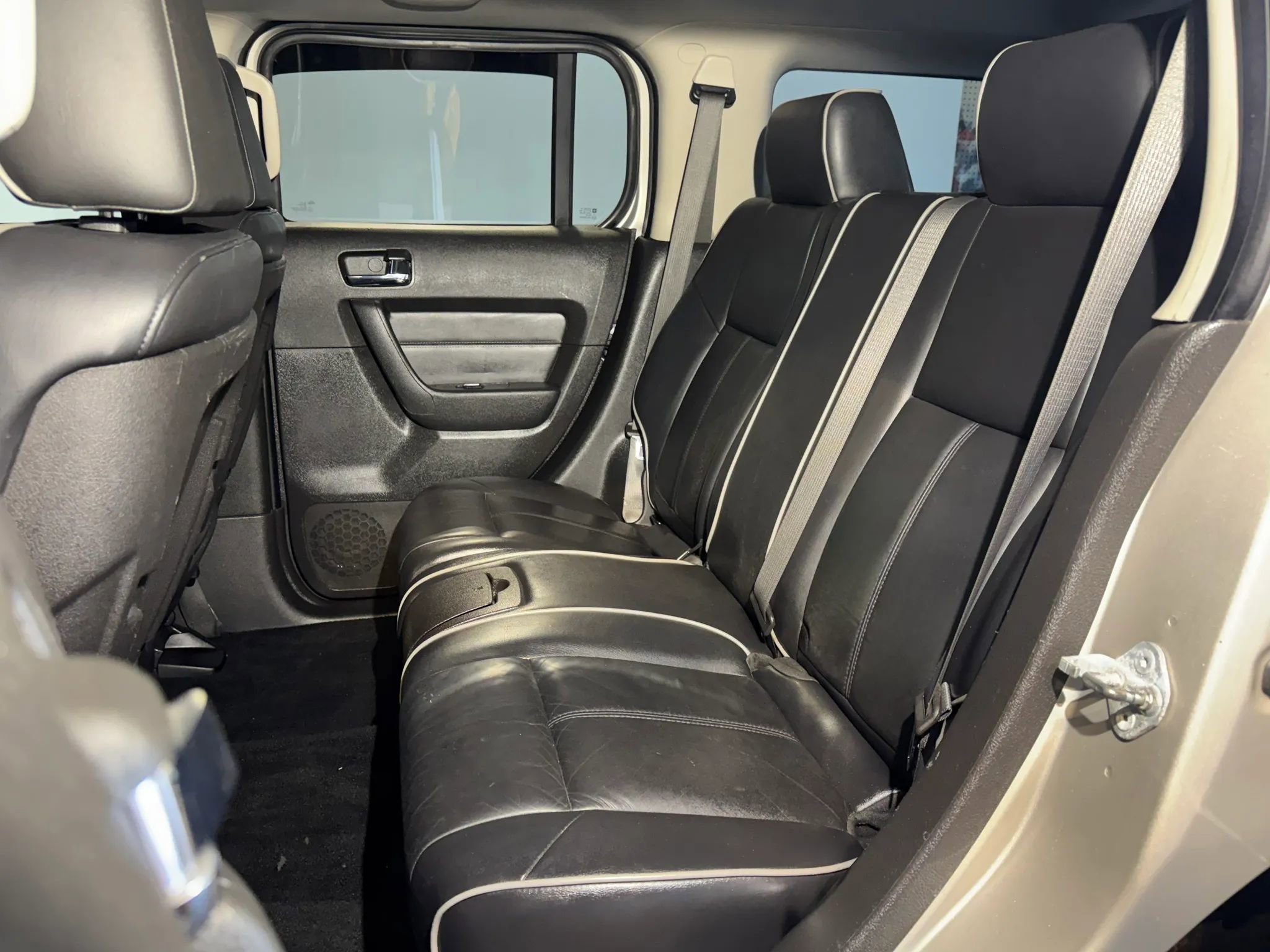 Used 2008 HUMMER H3 Luxury AWD/4WD image 27