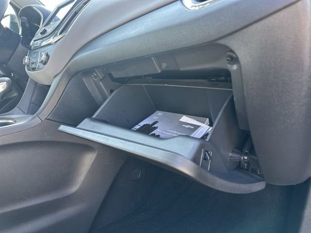 Used 2022 Chevrolet Equinox LS w/ LPO, Floor Liner Package image 32