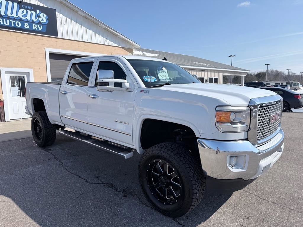 Used 2015 GMC Sierra 2500 SLE image 4