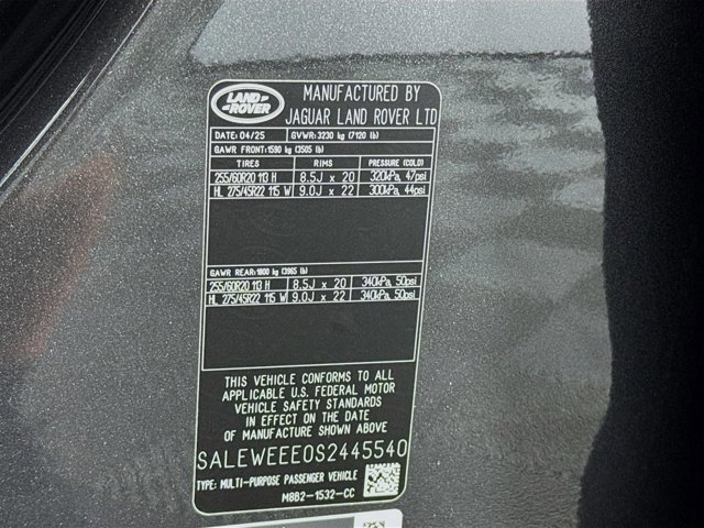 Used 2025 Land Rover Defender 110 V8 image 34