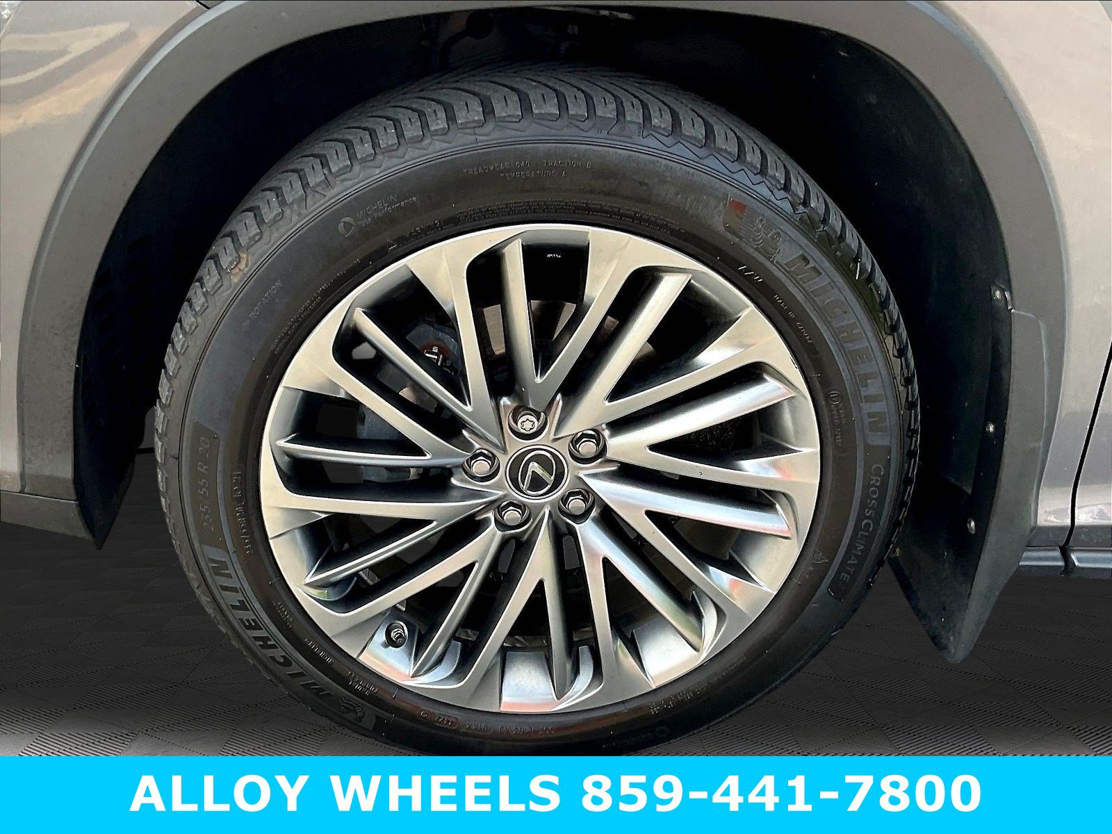 Used 2021 Lexus RX 450h AWD w/ Luxury Package image 7