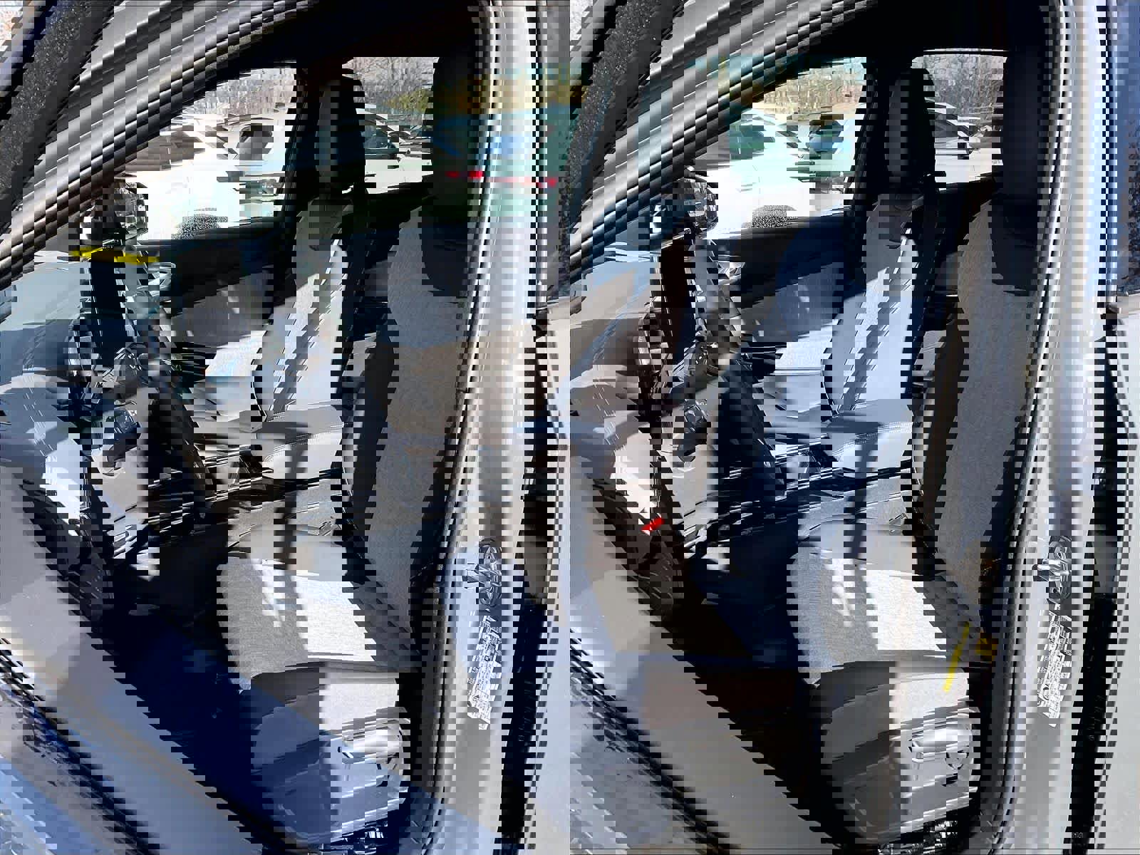 New 2025 Volkswagen ID.4 Pro image 11